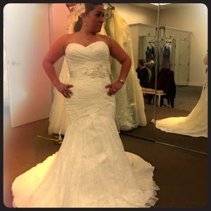 Wedding Dress, Sash, Head Piece